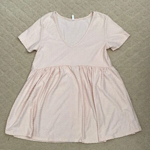 Pink Blush short sleeve maternity shirt size small beige off white